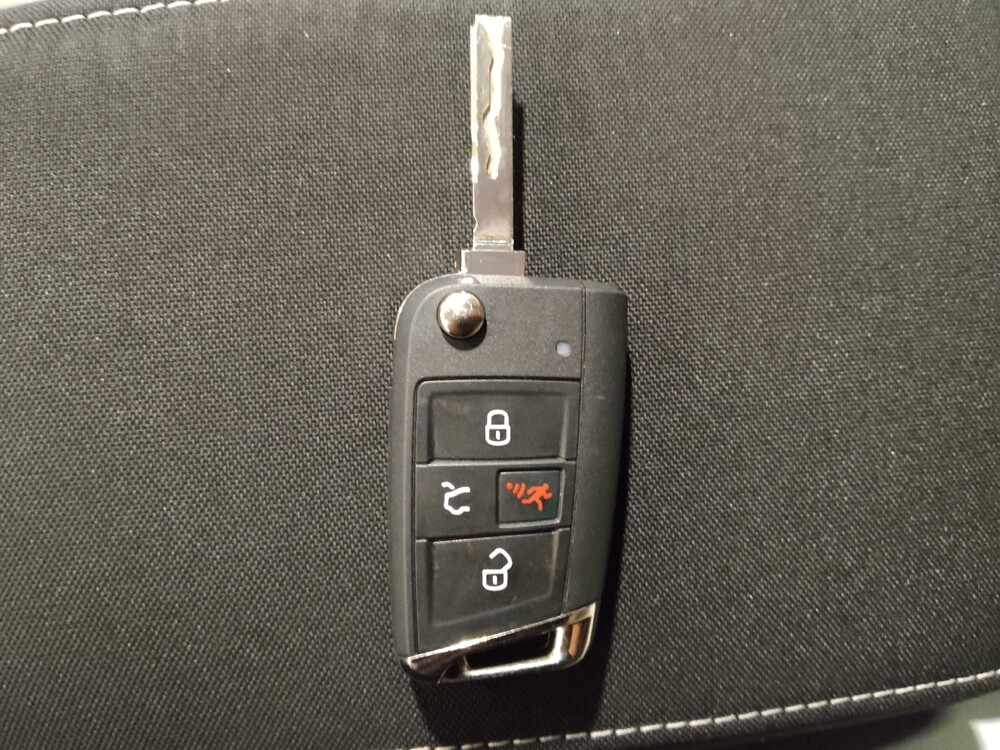 2021 Volkswagen Tiguan in Jacksonville, FL 32210 - 18095710 32