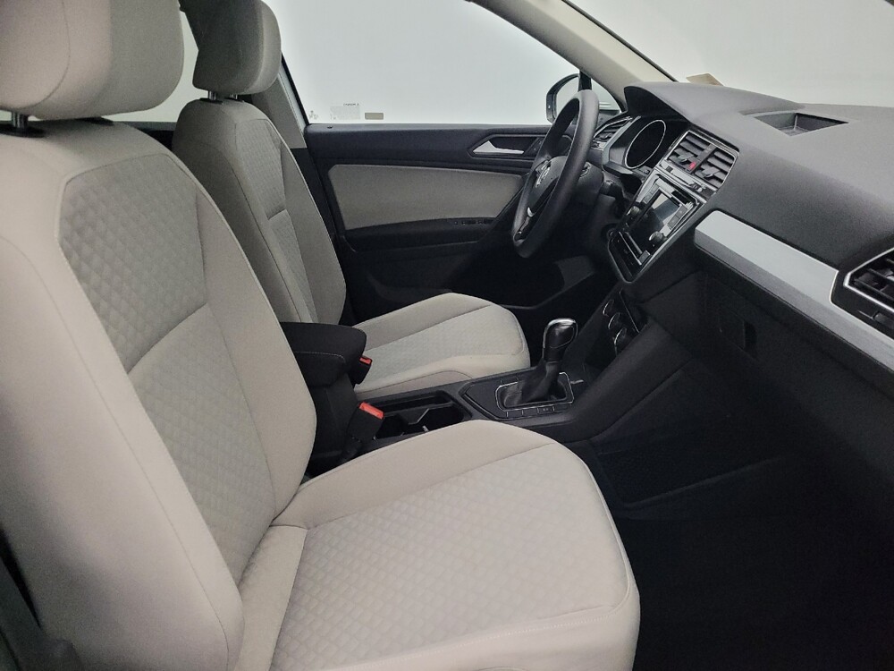 2021 Volkswagen Tiguan in Jacksonville, FL 32210 - 18095710 21