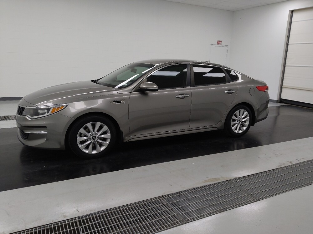 2018 Kia Optima in St. Louis, MO 63125 - 18095720 2