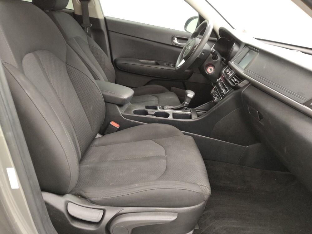 2018 Kia Optima in St. Louis, MO 63125 - 18095720 21