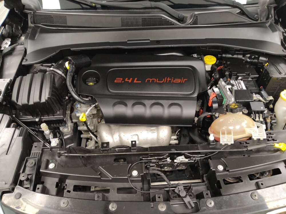 2021 Jeep Compass in St. Louis, MO 63125 - 18095721 30