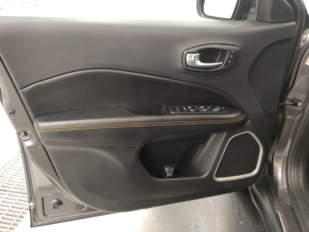 2021 Jeep Compass in St. Louis, MO 63125 - 18095721 27