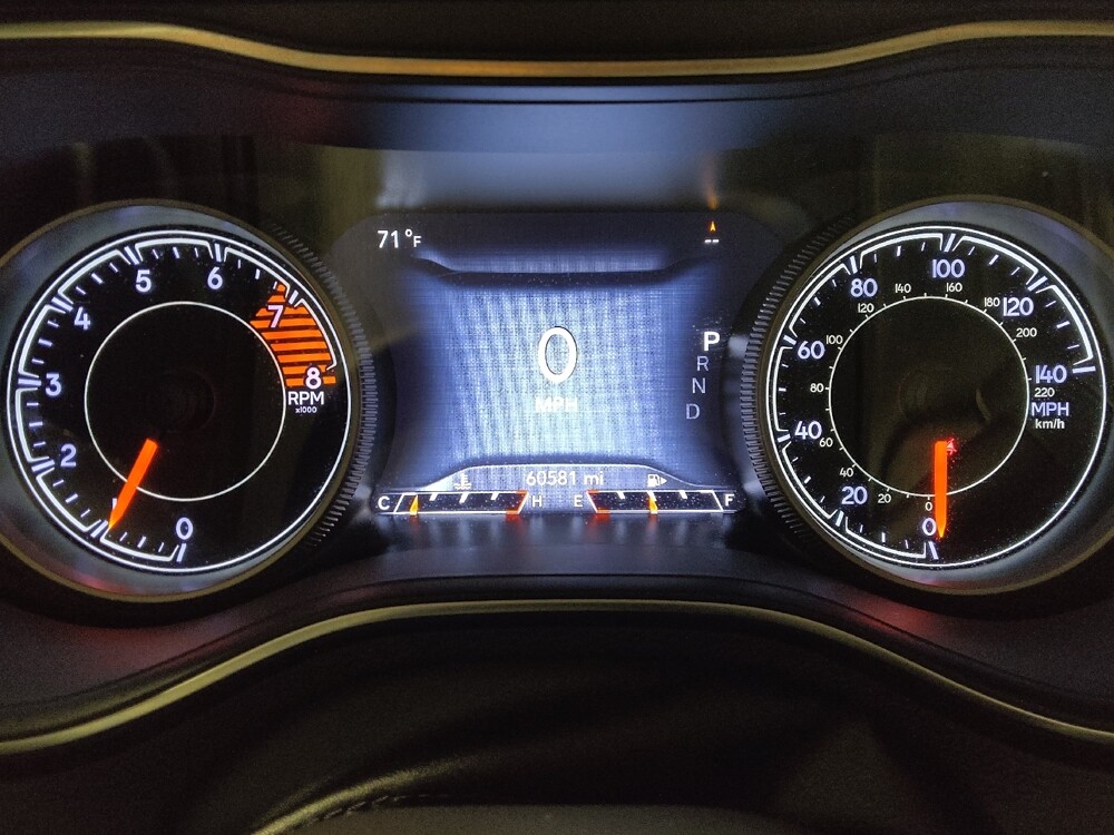 2019 Jeep Cherokee in Baton Rouge, LA 70816 - 18095734 23