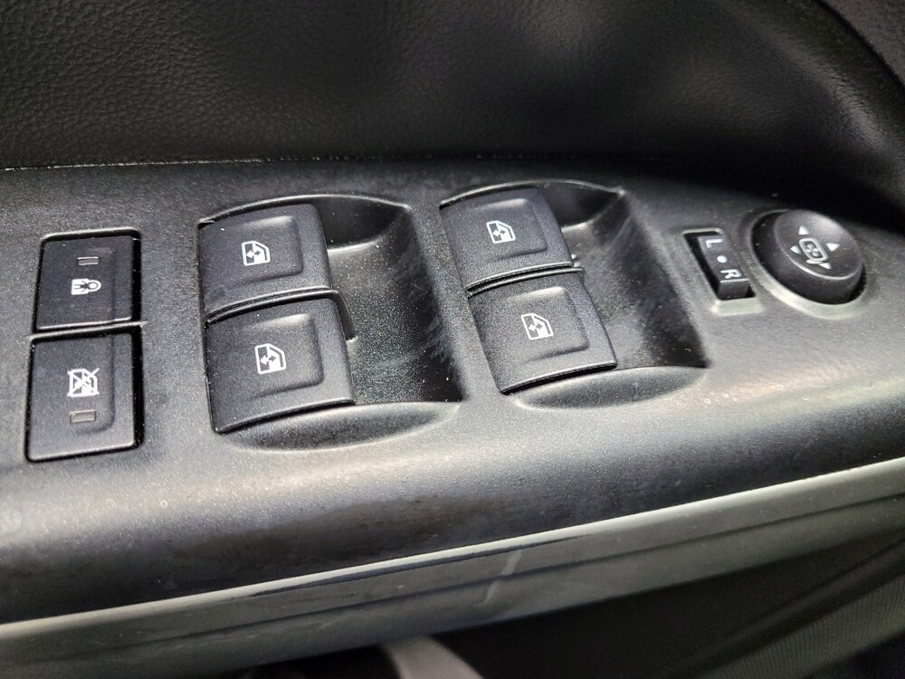 2018 Chevrolet Colorado in Greenville, SC 29607 - 18095736 27