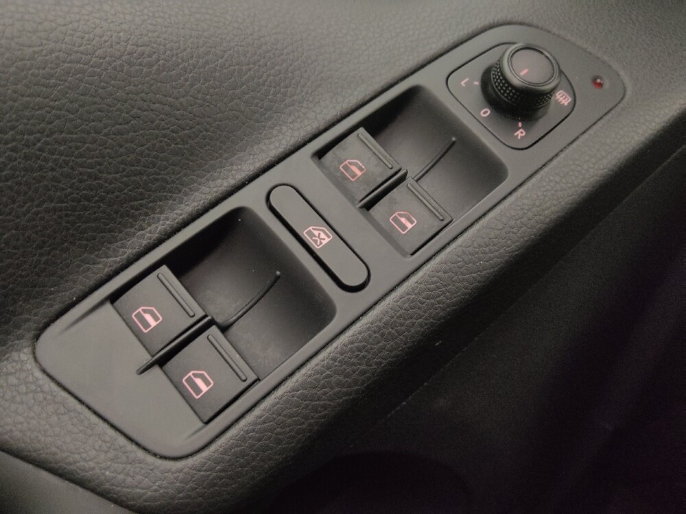 2016 Volkswagen Tiguan in Sanford, FL 32773 - 18095740 27