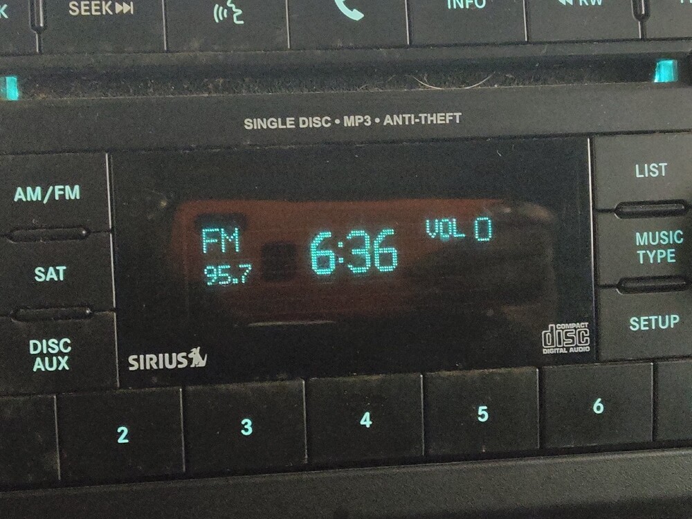 2016 Jeep Patriot in Greenville, SC 29607 - 18095745 25