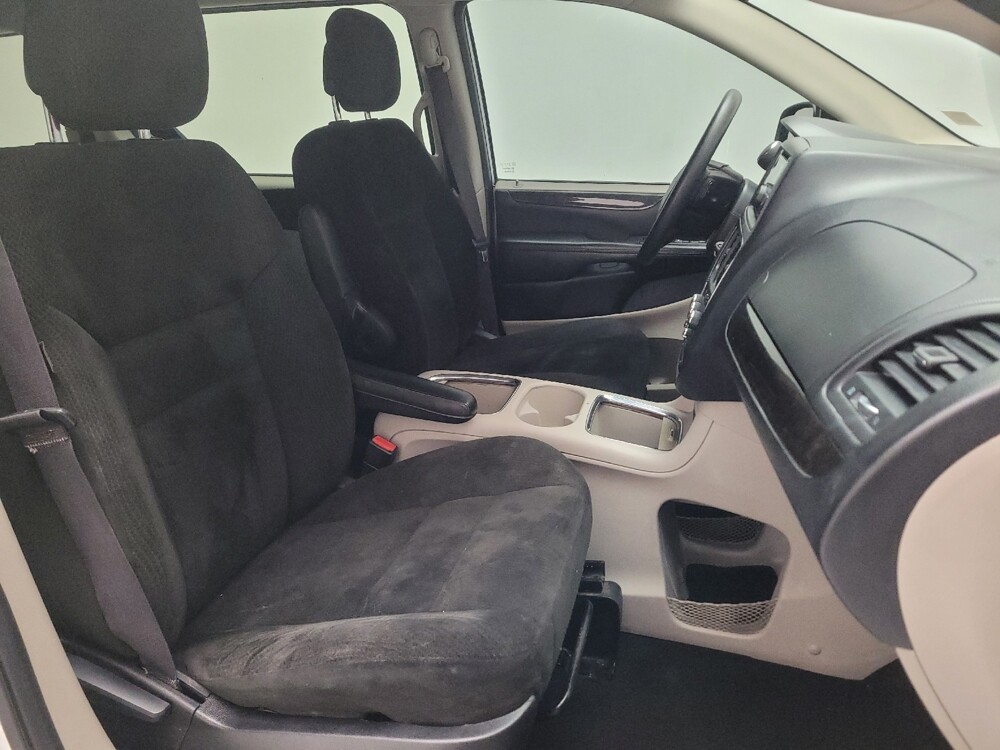 2016 Dodge Grand Caravan in Riverside, CA 92504 - 18095746 21