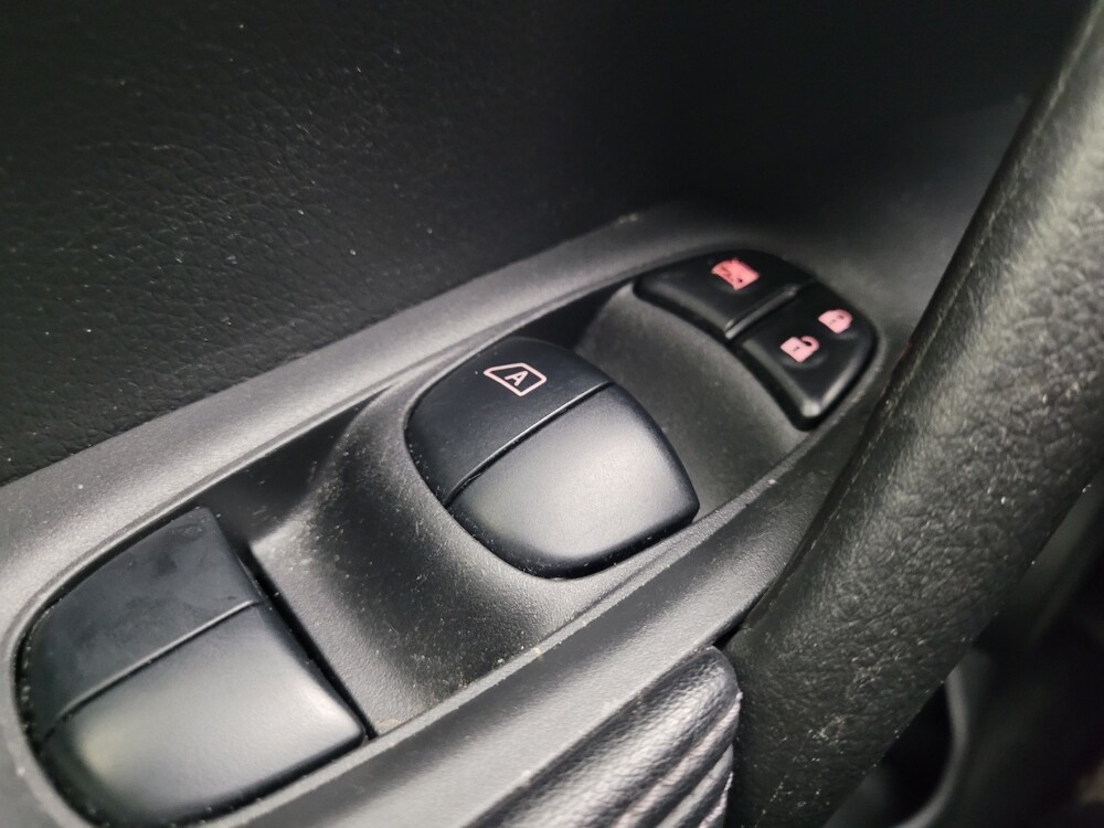 2019 Nissan Rogue in Raleigh, NC 27604 - 18095748 27