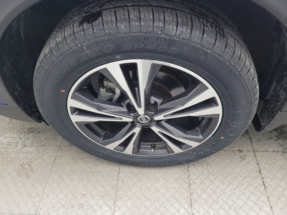 2019 Nissan Rogue in Raleigh, NC 27604 - 18095748 31