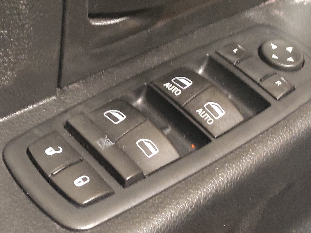 2016 RAM 1500 in Oklahoma City, OK 73139 - 18095751 27