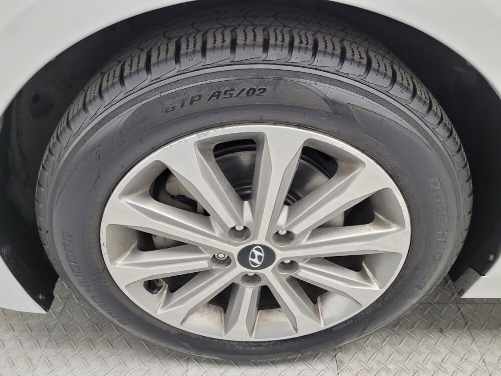 2017 Hyundai Sonata in Las Vegas, NV 89102 - 18095754 31