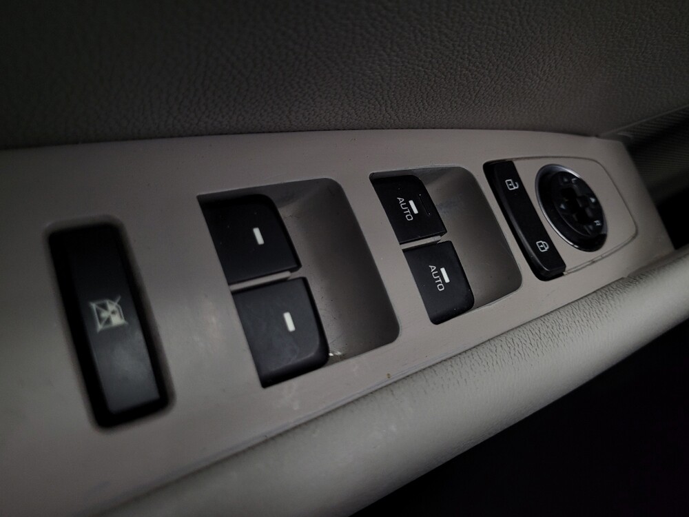 2017 Hyundai Sonata in Las Vegas, NV 89102 - 18095754 27