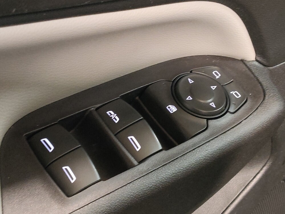 2020 Chevrolet Equinox in Arlington, TX 76011 - 18095756 27