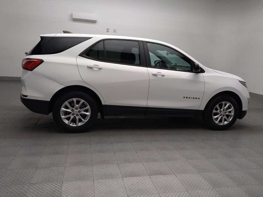2020 Chevrolet Equinox in Arlington, TX 76011 - 18095756 10