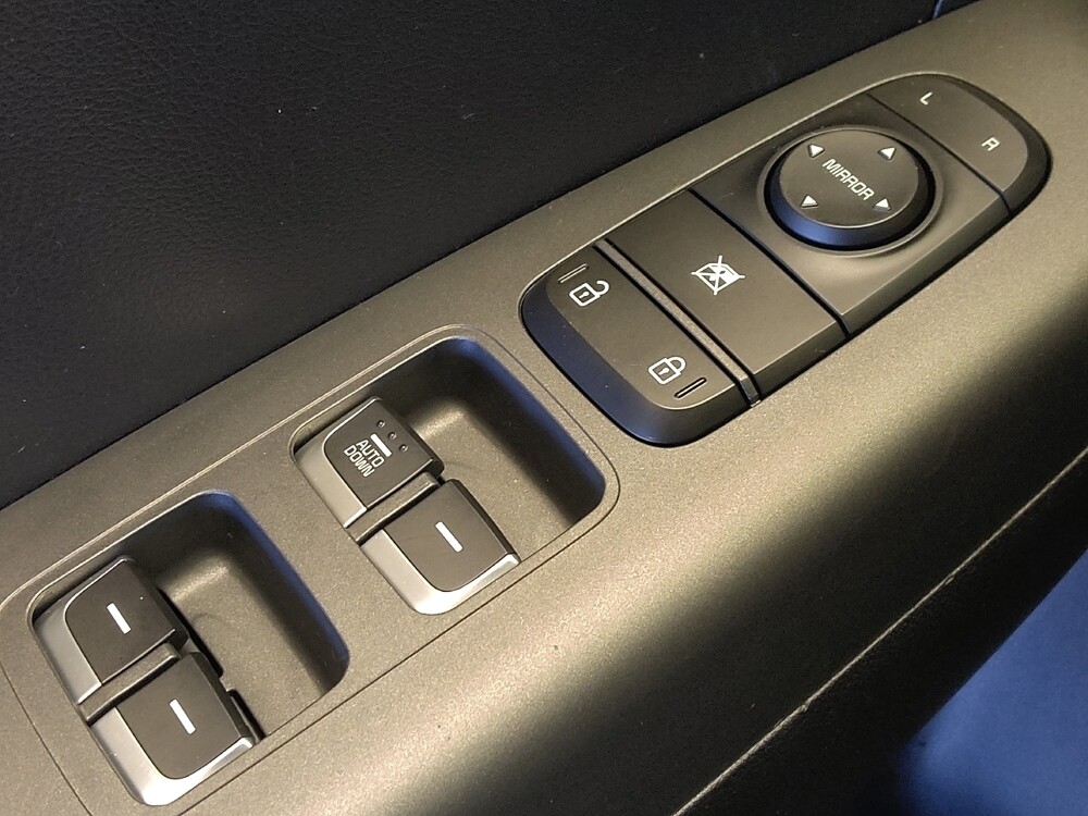 2017 Kia Sportage in San Antonio, TX 78238 - 18095757 27