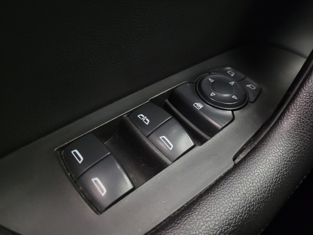 2020 Chevrolet Blazer in Indianapolis, IN 46219 - 18095759 27