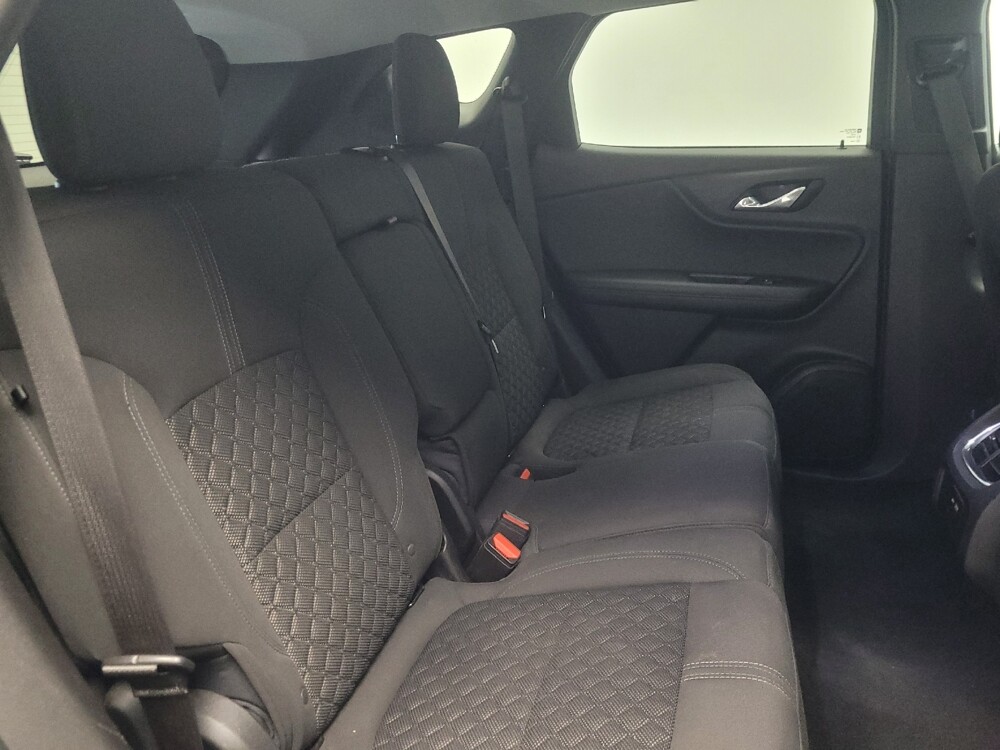 2020 Chevrolet Blazer in Indianapolis, IN 46219 - 18095759 19