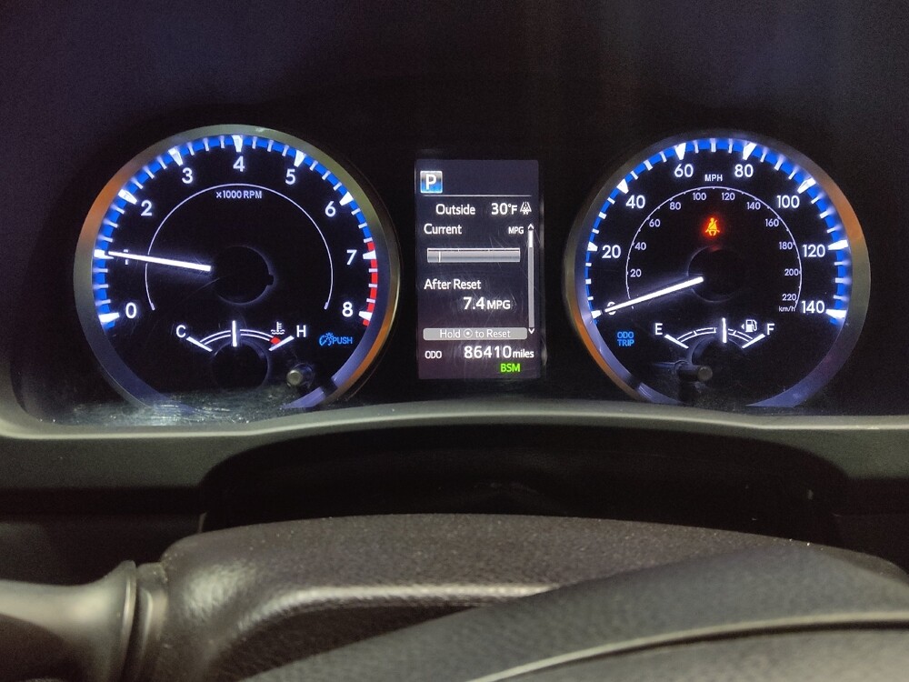 2019 Toyota Highlander in Winston-Salem, NC 27103 - 18095761 23