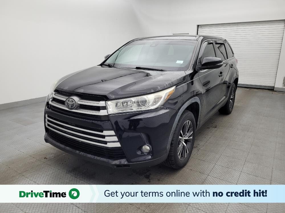 2019 Toyota Highlander in Winston-Salem, NC 27103 - 18095761
