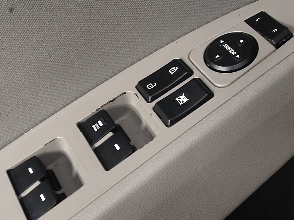 2017 Hyundai Elantra in Raleigh, NC 27604 - 18095768 27