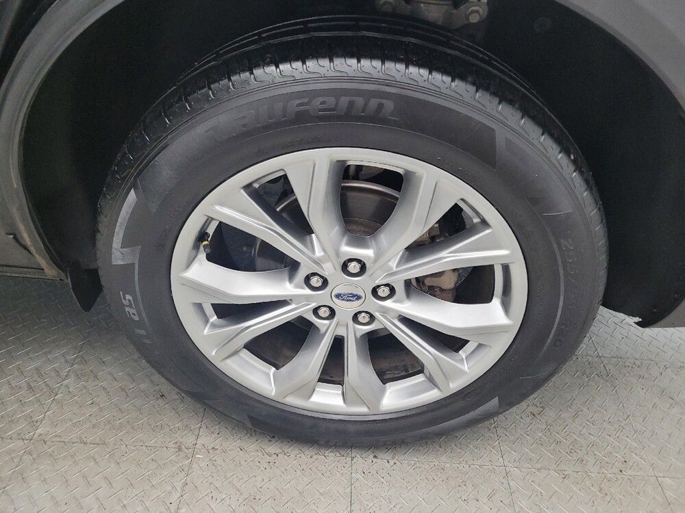 2020 Ford Explorer in Miamisburg, OH 45342 - 18095771 31