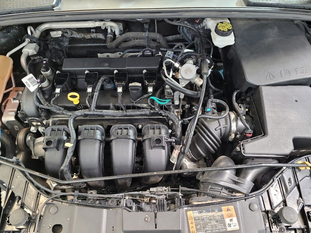 2017 Ford Focus in Columbus, OH 43231 - 18095778 30