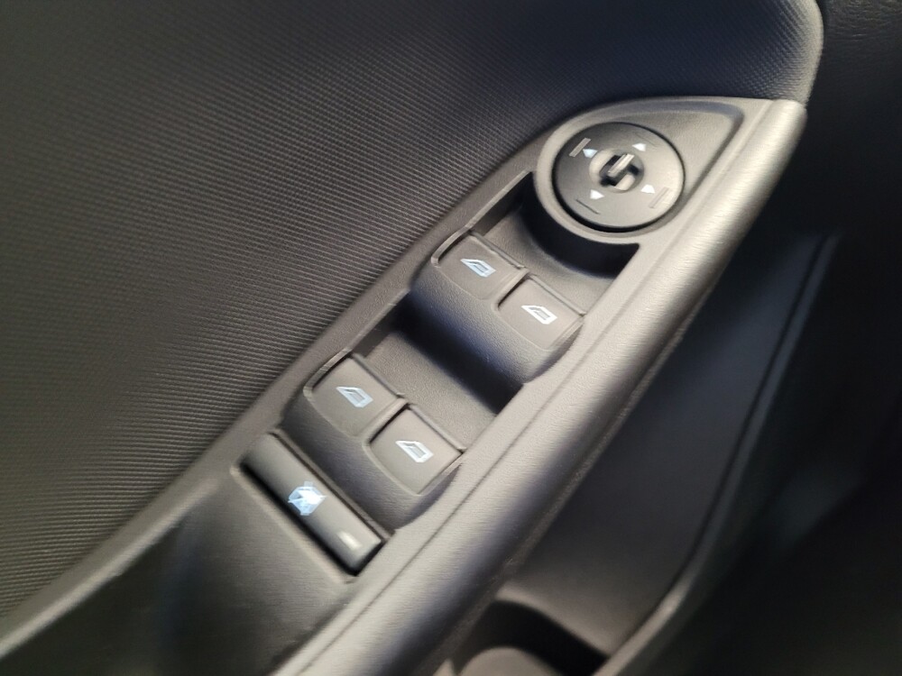 2017 Ford Focus in Columbus, OH 43231 - 18095778 27