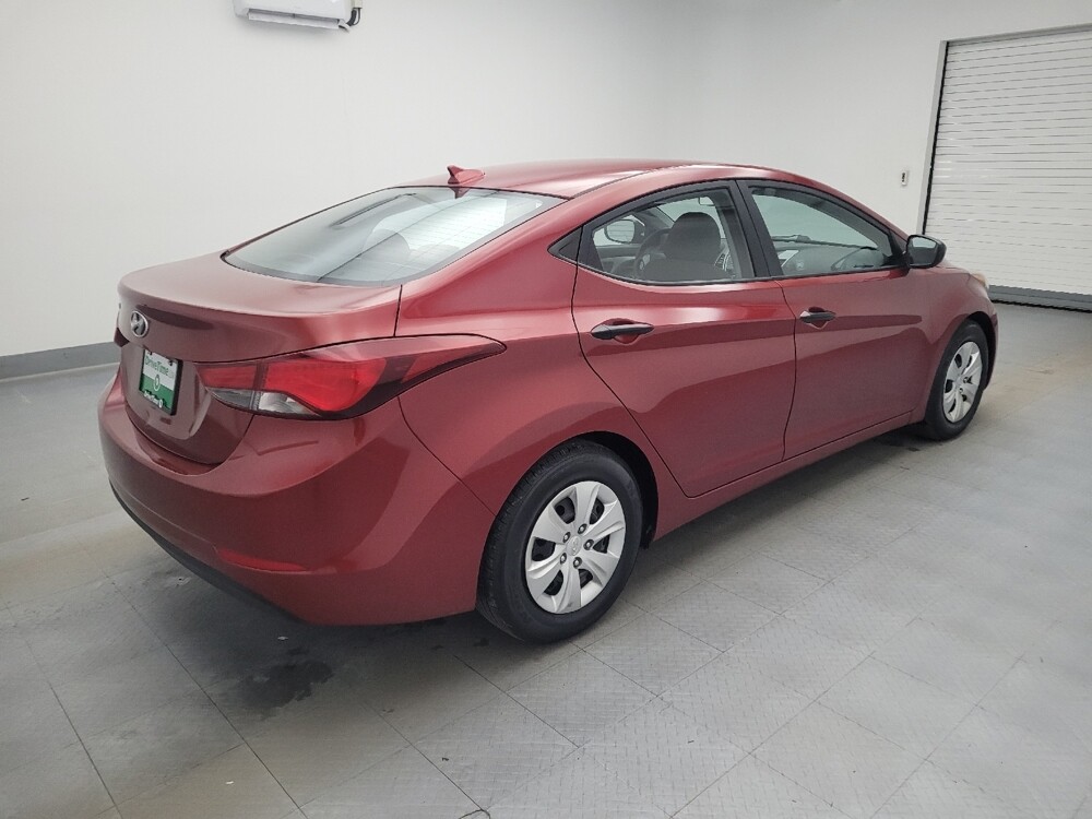 2016 Hyundai Elantra in Columbus, OH 43231 - 18095779 10