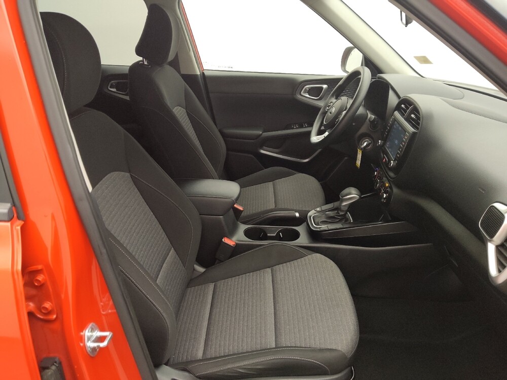 2020 Kia Soul in Live Oak, TX 78233 - 18095780 21