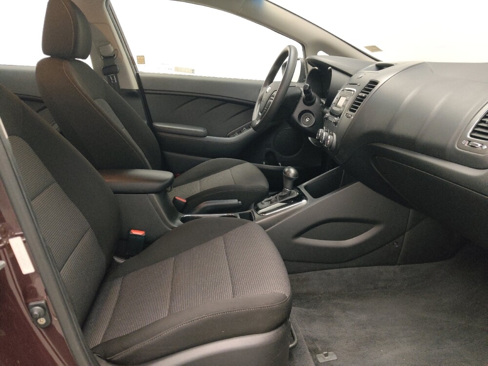 2018 Kia Forte in Round Rock, TX 78664 - 18095786 21