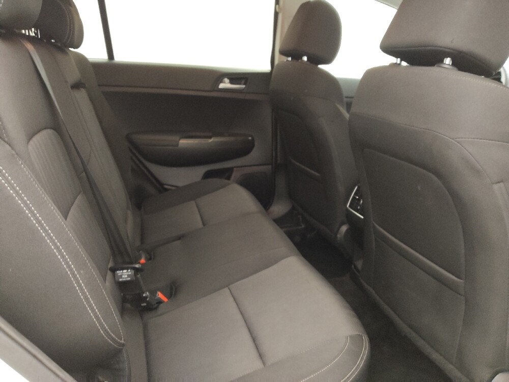 2020 Kia Sportage in Bradenton, FL 34207 - 18095790 19