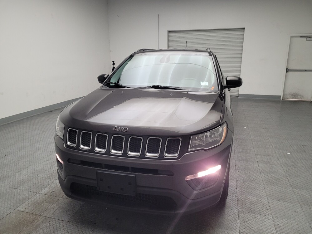 2018 Jeep Compass in Bakersfield, CA 93309 - 18095793 15