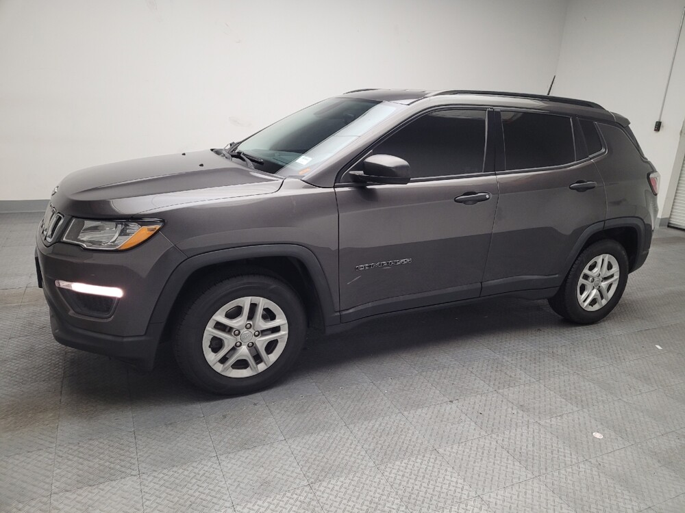 2018 Jeep Compass in Bakersfield, CA 93309 - 18095793 2