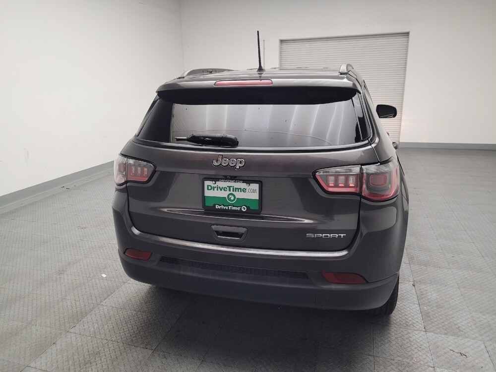 2018 Jeep Compass in Bakersfield, CA 93309 - 18095793 7