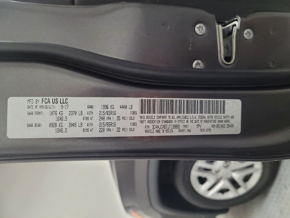 2018 Jeep Compass in Bakersfield, CA 93309 - 18095793 33