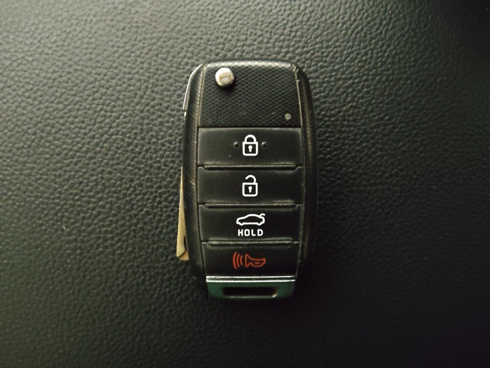 2016 Kia Optima in Augusta, GA 30907 - 18095794 32