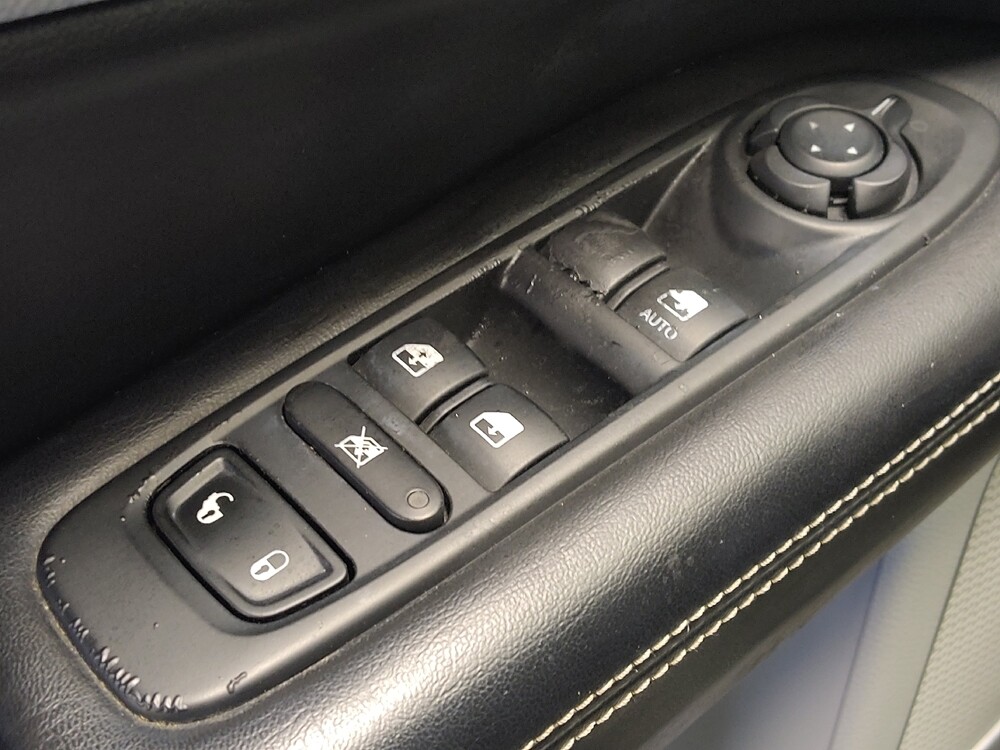 2018 Jeep Compass in Houston, TX 77034 - 18095797 27