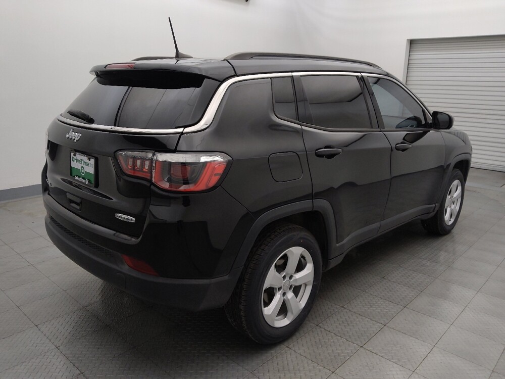 2018 Jeep Compass in Houston, TX 77034 - 18095797 9