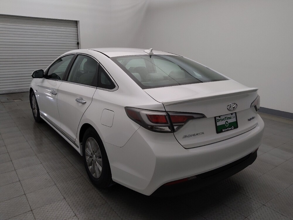 2016 Hyundai Sonata in Houston, TX 77034 - 18095798 5