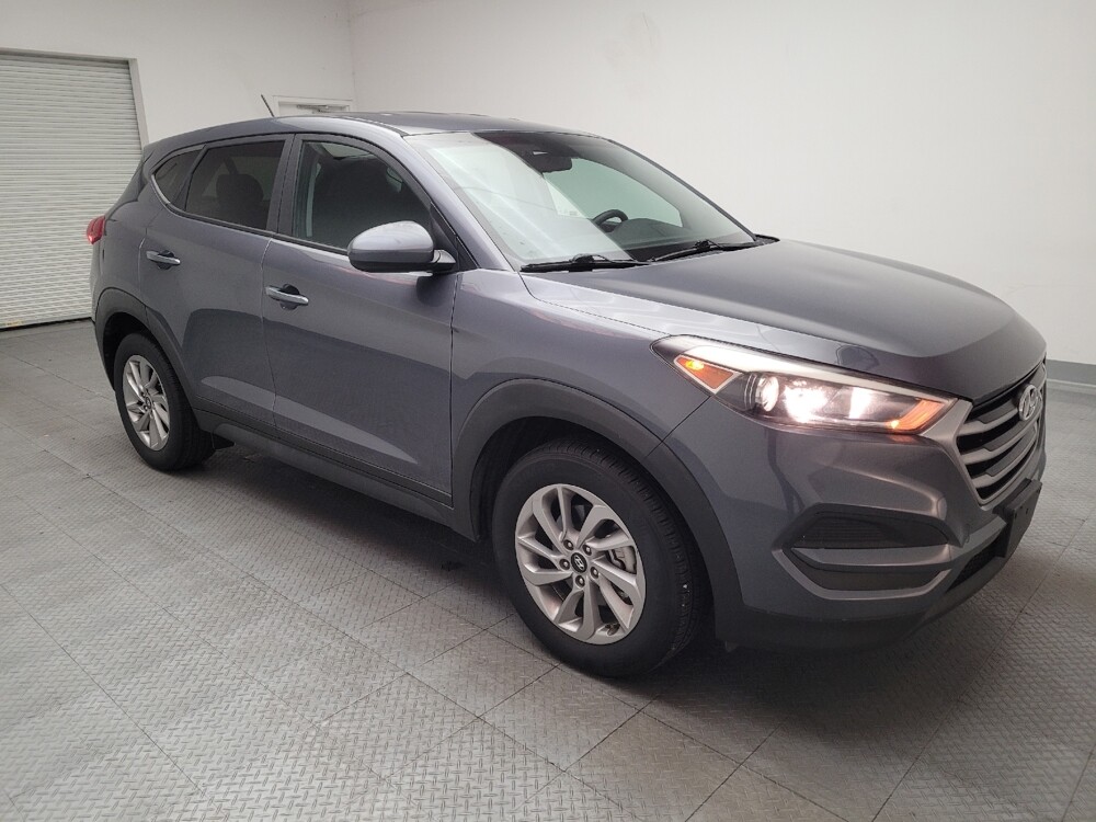 2017 Hyundai Tucson in Fresno, CA 93726 - 18095800 13