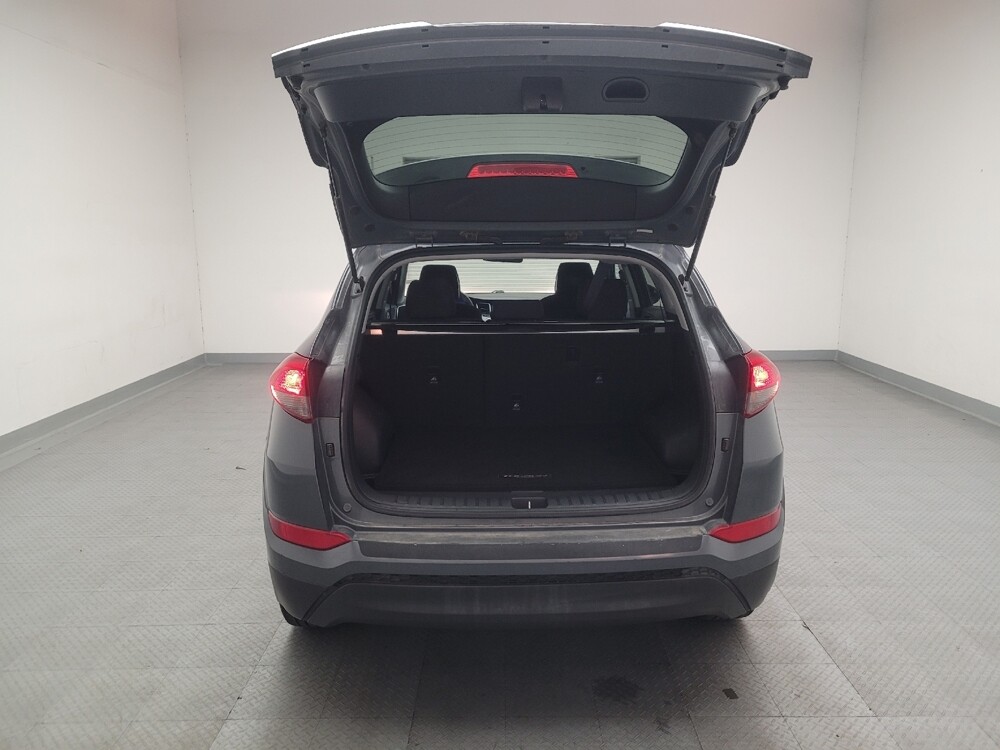 2017 Hyundai Tucson in Fresno, CA 93726 - 18095800 29