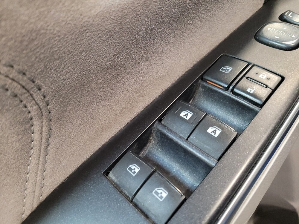 2017 Toyota Camry in Bakersfield, CA 93309 - 18095801 27