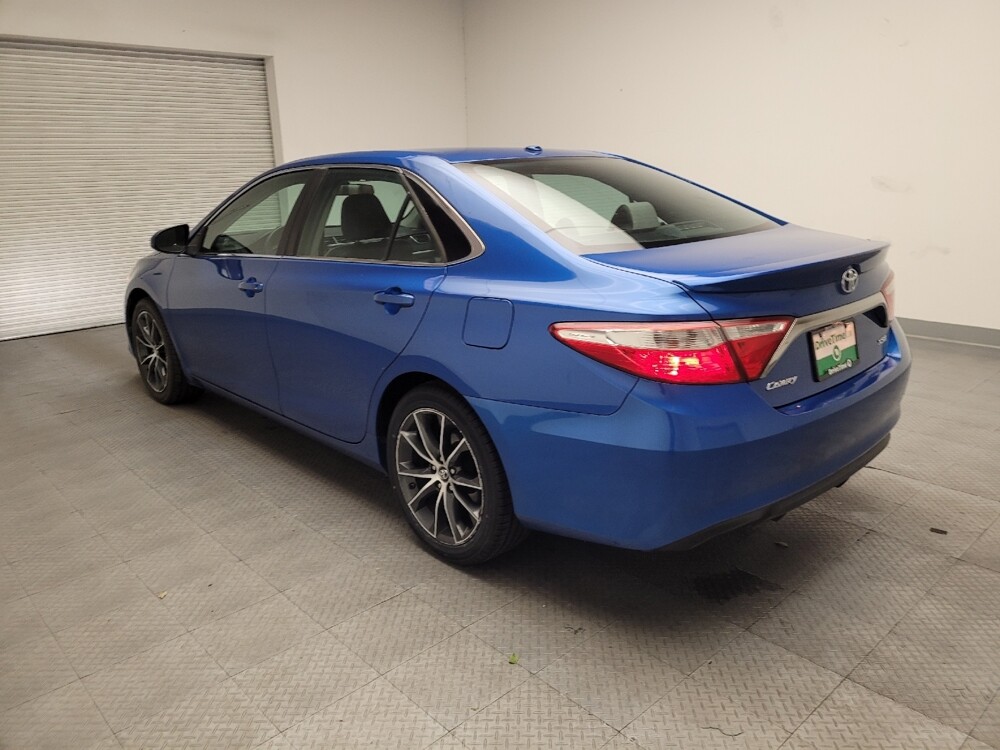 2017 Toyota Camry in Bakersfield, CA 93309 - 18095801 5