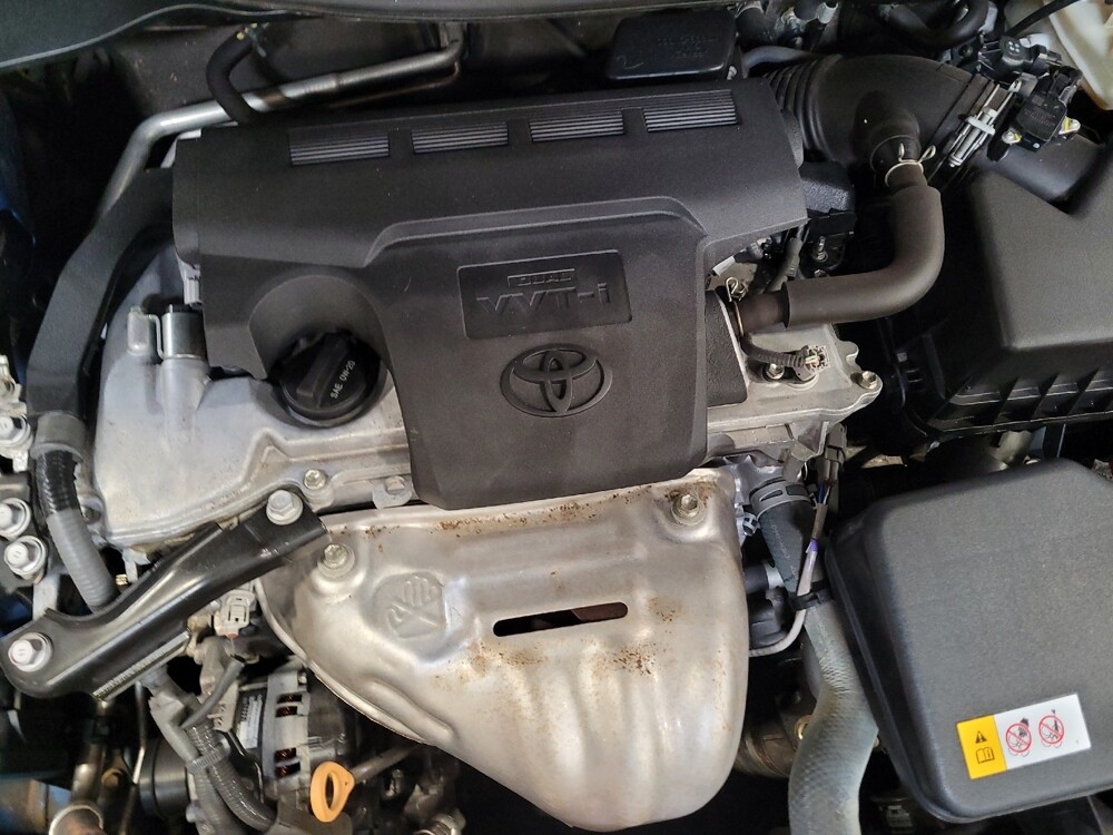 2017 Toyota Camry in Bakersfield, CA 93309 - 18095801 30