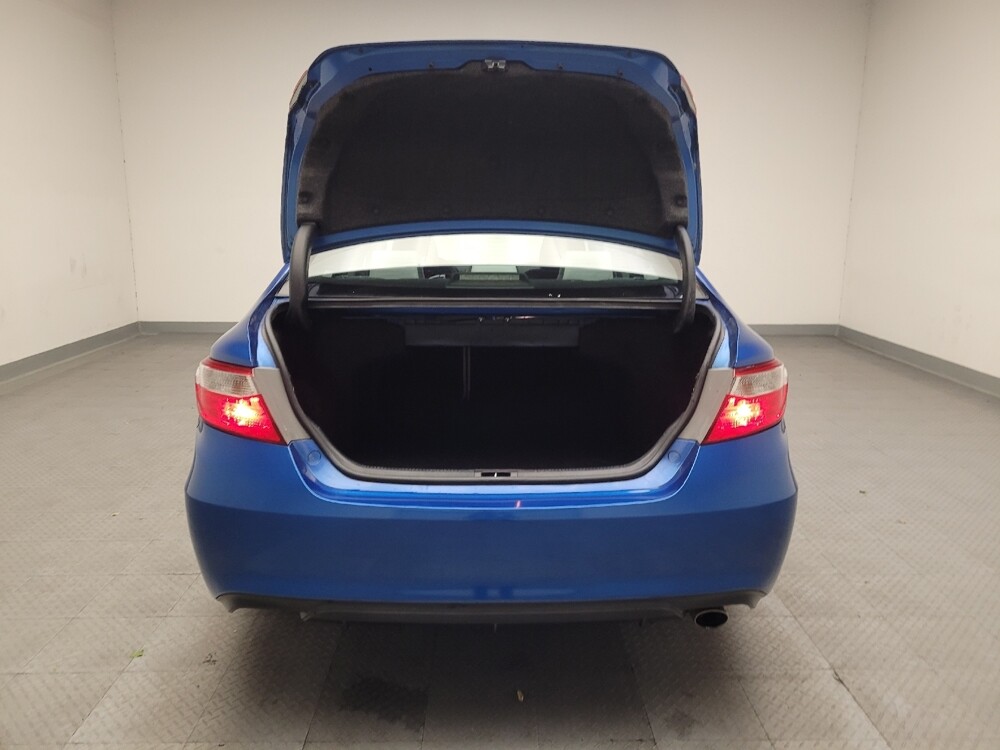 2017 Toyota Camry in Bakersfield, CA 93309 - 18095801 29