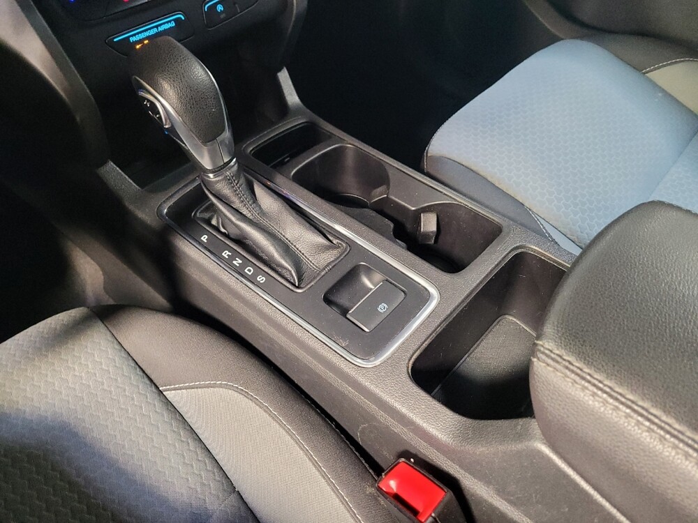 2018 Ford Escape in Bakersfield, CA 93309 - 18095803 26