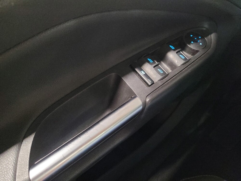 2018 Ford Escape in Bakersfield, CA 93309 - 18095803 27