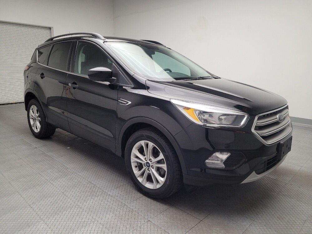 2018 Ford Escape in Bakersfield, CA 93309 - 18095803 13