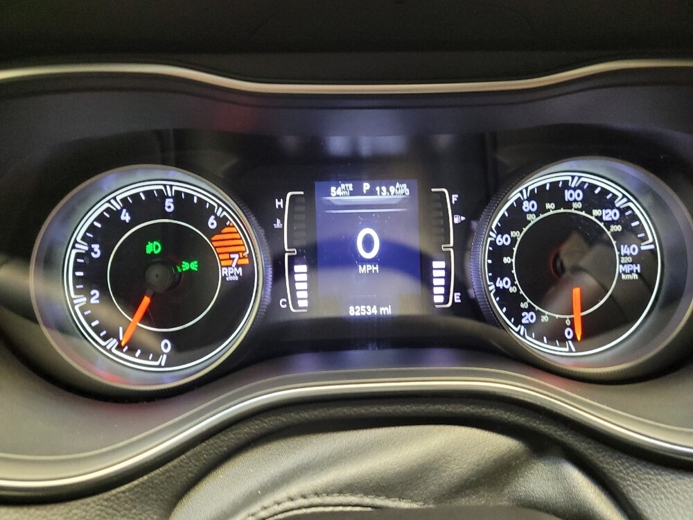 2021 Jeep Cherokee in Bakersfield, CA 93309 - 18095806 23