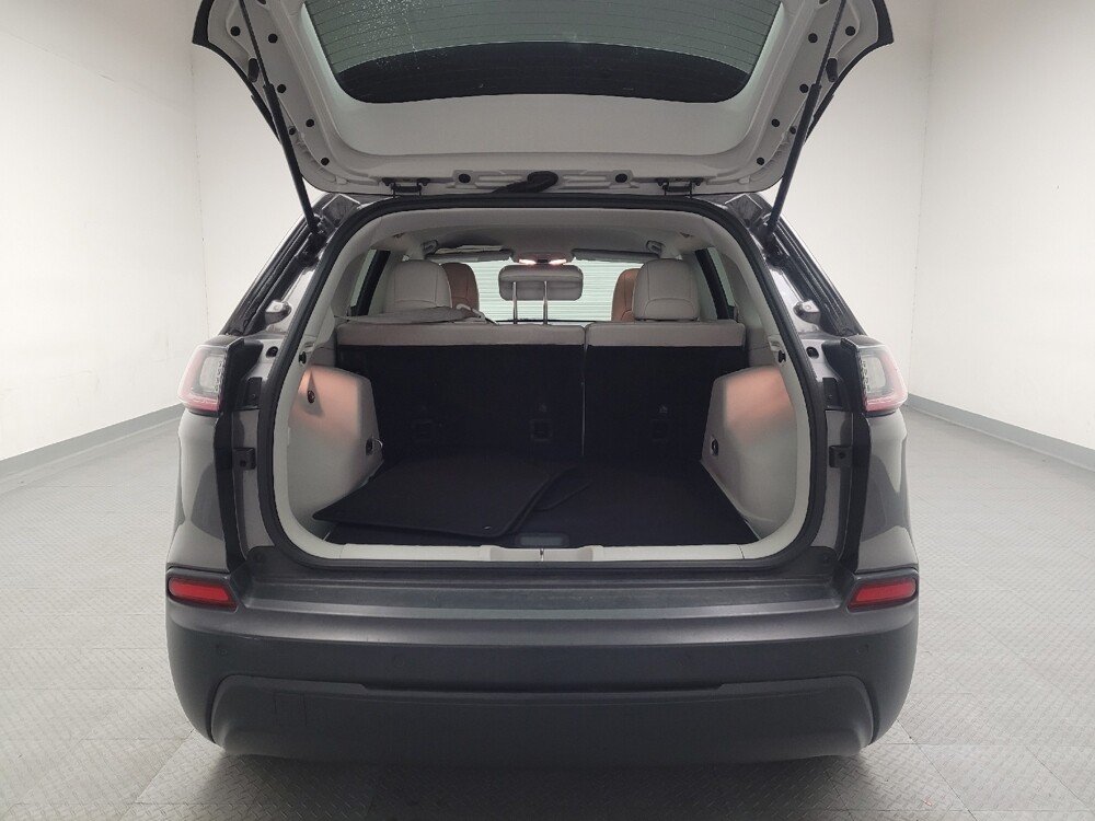 2021 Jeep Cherokee in Bakersfield, CA 93309 - 18095806 29